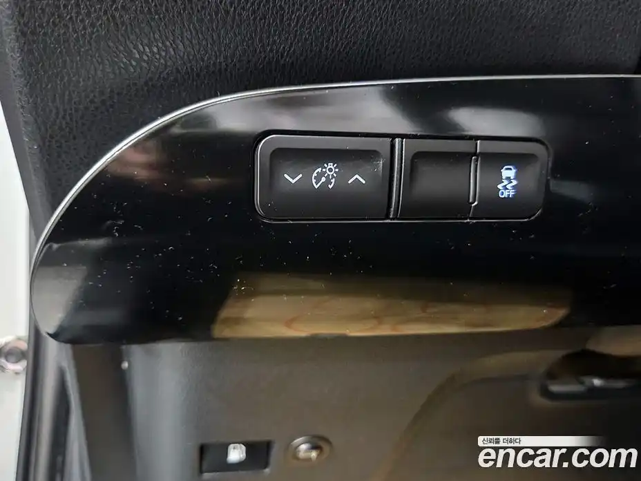 Toyota Prius 2019 1.8 автомат (гидро), фото 13 Toyota Prius 2019 1.8 автомат (гидро), фото 13
