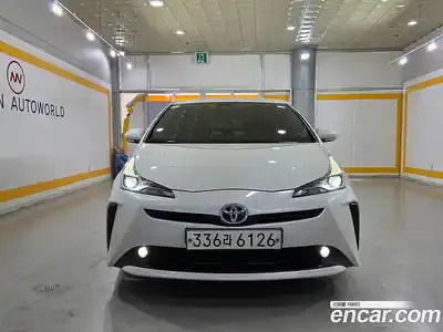 Toyota Prius 2019 1.8 автомат (гидро), миниатюра 2 Toyota Prius 2019 1.8 автомат (гидро), миниатюра 2