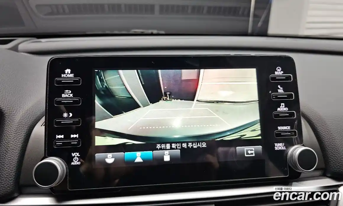 Honda Accord 2019 2.0 автомат (гидро), фото 20