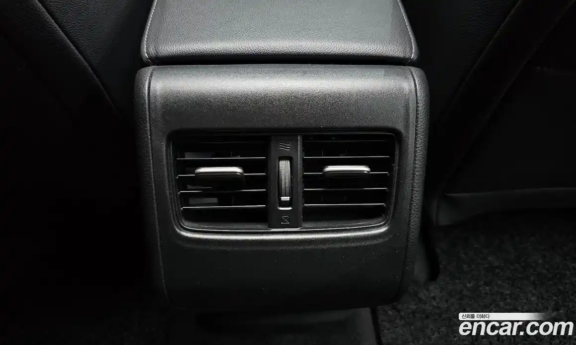 Honda Accord 2019 2.0 автомат (гидро), фото 31