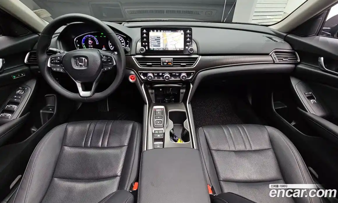 Honda Accord 2019 2.0 автомат (гидро), фото 10