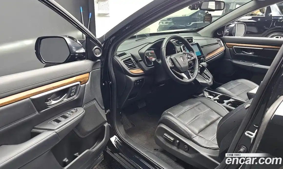 Honda CR-V 2017 1.5 автомат (гидро), фото 10