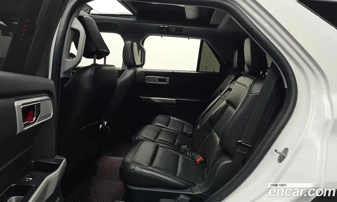 Ford Explorer 2021 2.3 автомат (гидро), фото 12