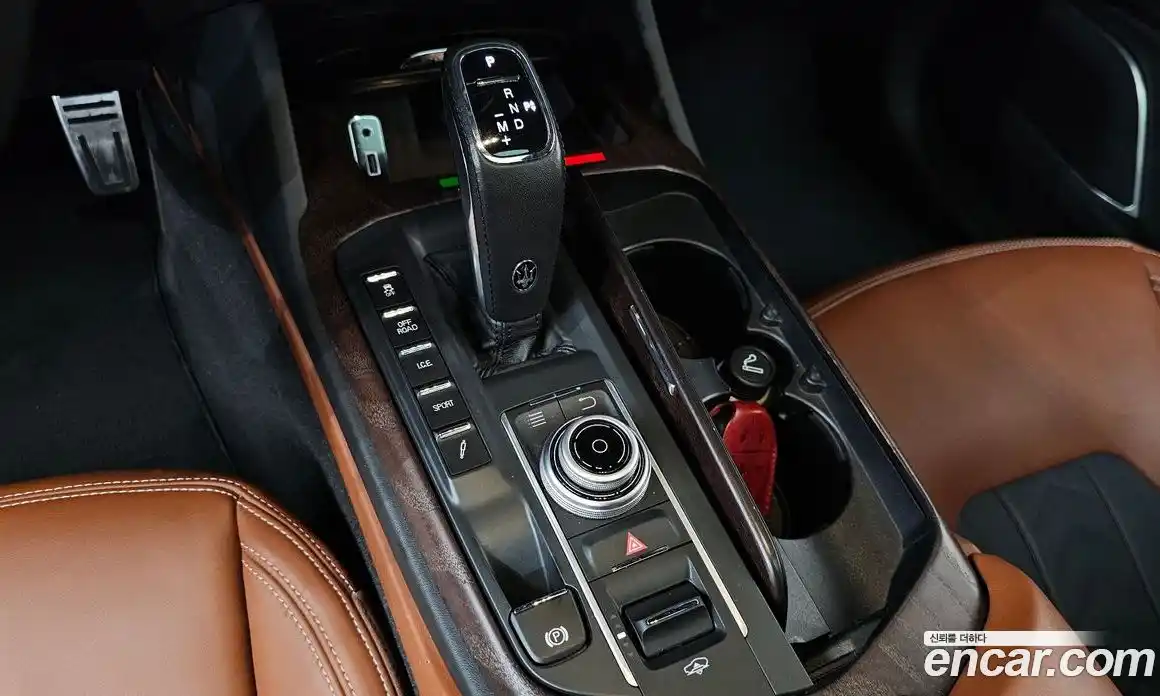 Maserati Levante 2019 3.0 автомат (гидро), фото 12 Maserati Levante 2019 3.0 автомат (гидро), фото 12