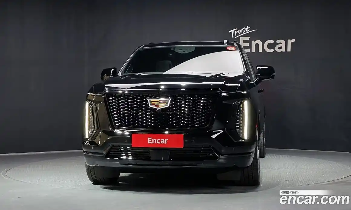Cadillac Escalade 2025 6.2 автомат (гидро), фото 3 Cadillac Escalade 2025 6.2 автомат (гидро), фото 3