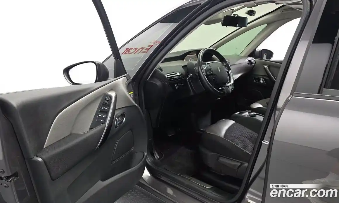 Citroen C4 Picasso 2018 2.0 автомат (гидро), фото 13 Citroen C4 Picasso 2018 2.0 автомат (гидро), фото 13