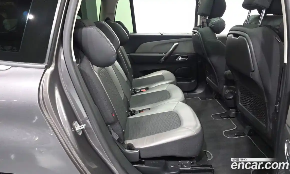 Citroen C4 Picasso 2018 2.0 автомат (гидро), фото 18 Citroen C4 Picasso 2018 2.0 автомат (гидро), фото 18