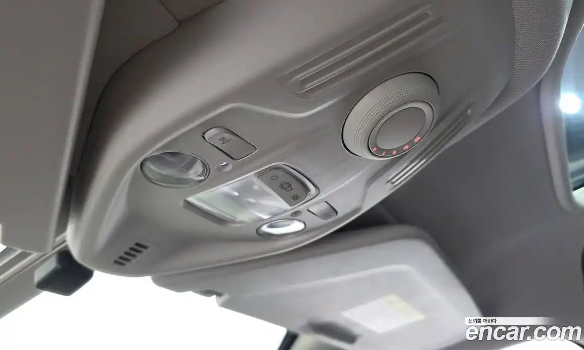 Citroen C4 Picasso 2018 2.0 автомат (гидро), фото 32 Citroen C4 Picasso 2018 2.0 автомат (гидро), фото 32