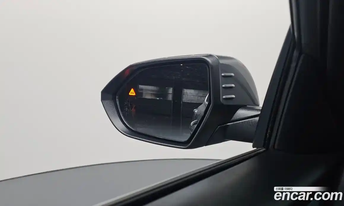 Hyundai Kona 2025 1.6 автомат (гидро), фото 17