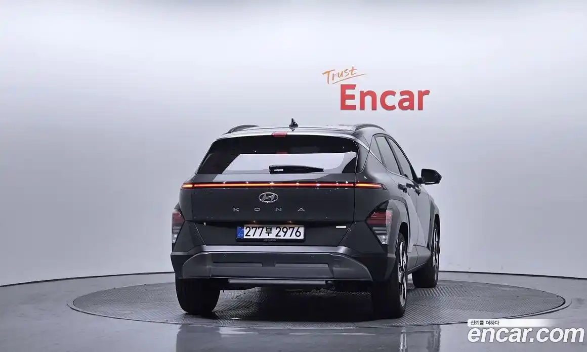 Hyundai Kona 2025 1.6 автомат (гидро), фото 4
