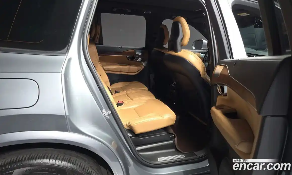 Volvo XC90 2020 2.0 автомат (гидро), фото 12