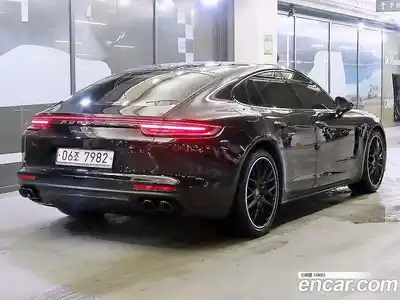 Porsche Panamera 2019 3.0 автомат (гидро), миниатюра 4