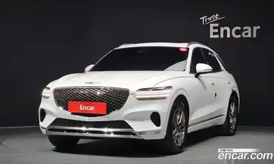 Genesis GV70, 2023, 60 139 км