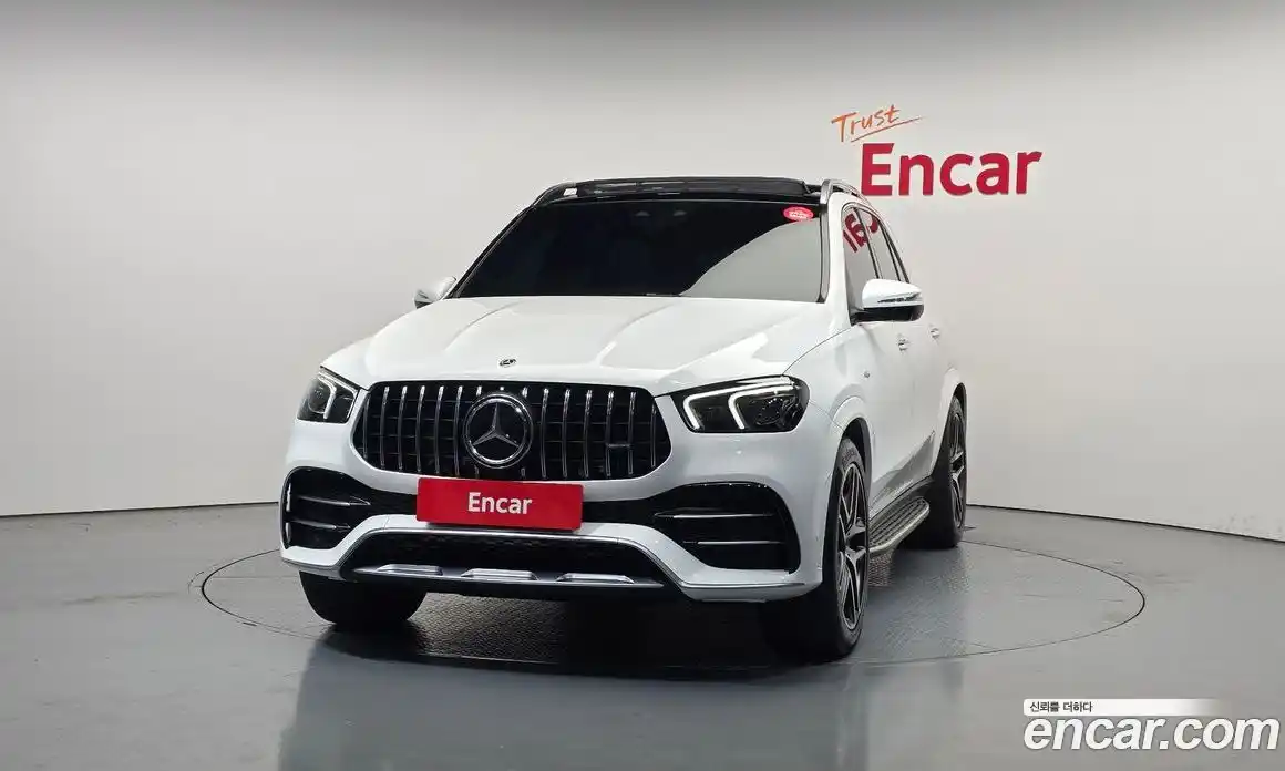 Mercedes-Benz GLE-Class 2023 3.0 гидро, фото 3