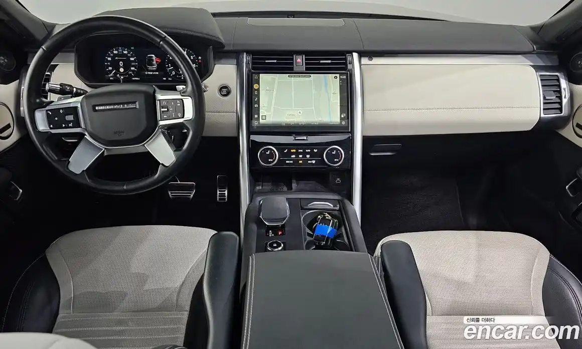 Land Rover Discovery 2022 3.0 автомат (гидро), фото 7