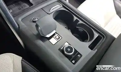 Land Rover Discovery 2022 3.0 автомат (гидро), миниатюра 9