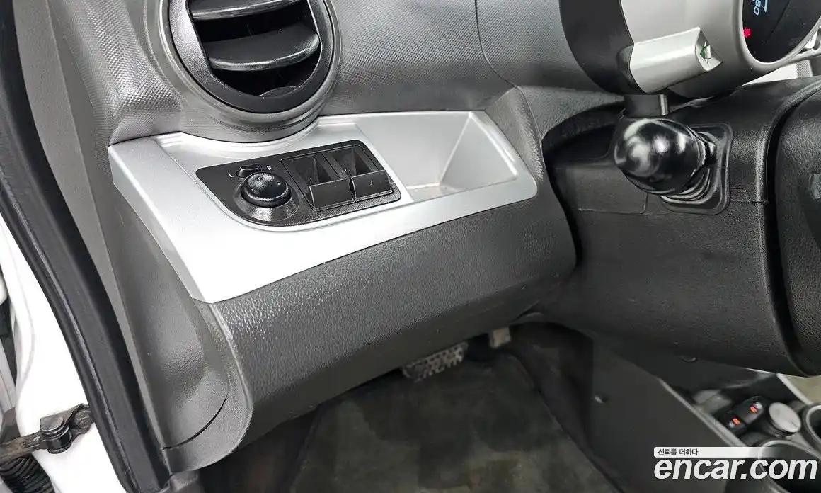 Chevrolet Spark 2012 1.0 автомат (гидро), фото 13