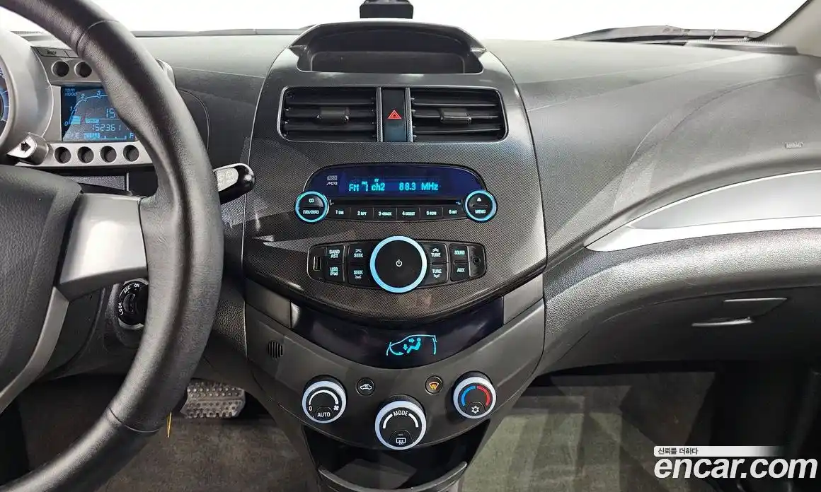 Chevrolet Spark 2012 1.0 автомат (гидро), фото 15
