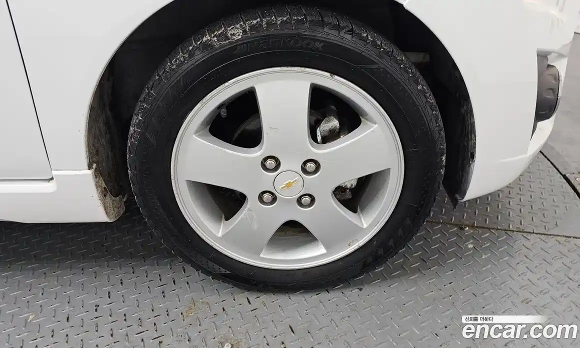 Chevrolet Spark 2012 1.0 автомат (гидро), фото 5