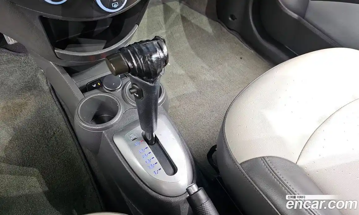Chevrolet Spark 2012 1.0 автомат (гидро), фото 9