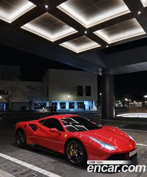 Ferrari 488 2018 3.9 автомат (гидро), фото 3