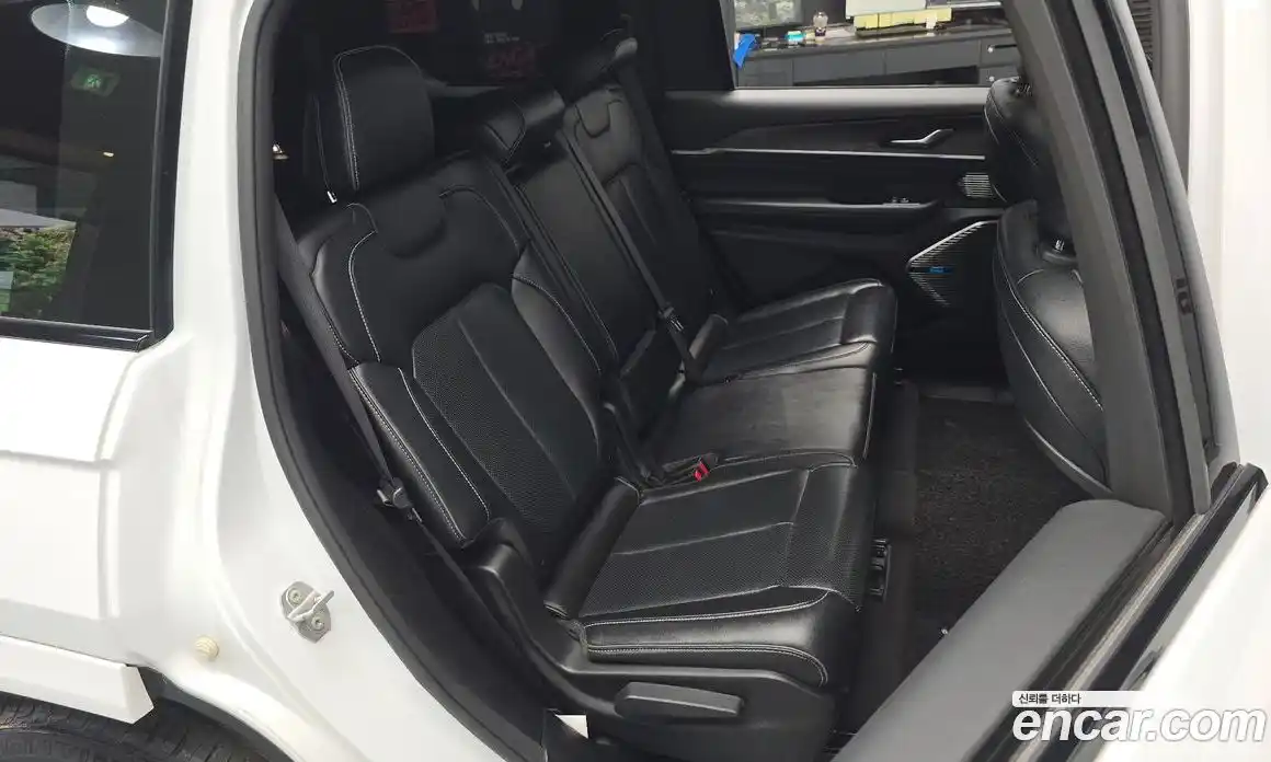 Jeep Cherokee 2021 3.6 автомат (гидро), фото 17