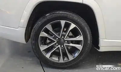 Jeep Cherokee 2021 3.6 автомат (гидро), миниатюра 6