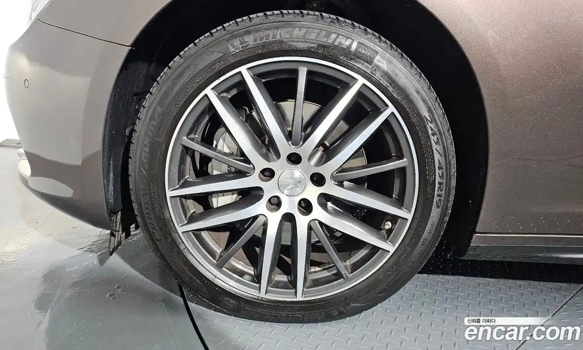 Maserati Ghibli 2016 3.0 автомат (гидро), фото 5 Maserati Ghibli 2016 3.0 автомат (гидро), фото 5