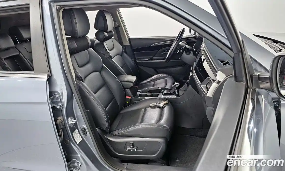 SsangYong Korando 2020 1.5 автомат (гидро), фото 12