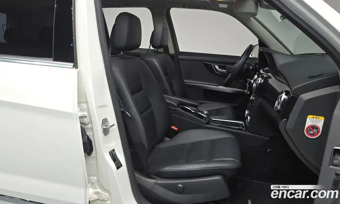 Mercedes-Benz GLK-Class 2012 2.1 гидро, фото 11 Mercedes-Benz GLK-Class 2012 2.1 гидро, фото 11
