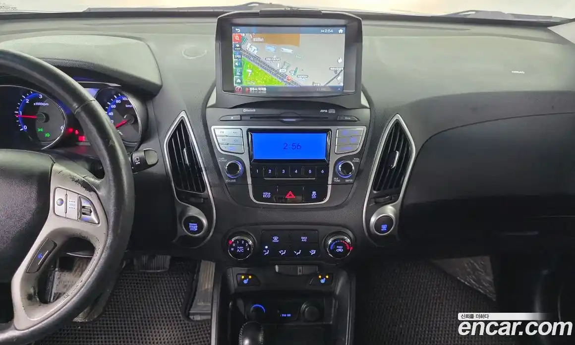 Hyundai Tucson 2012 2.0 автомат (гидро), фото 15