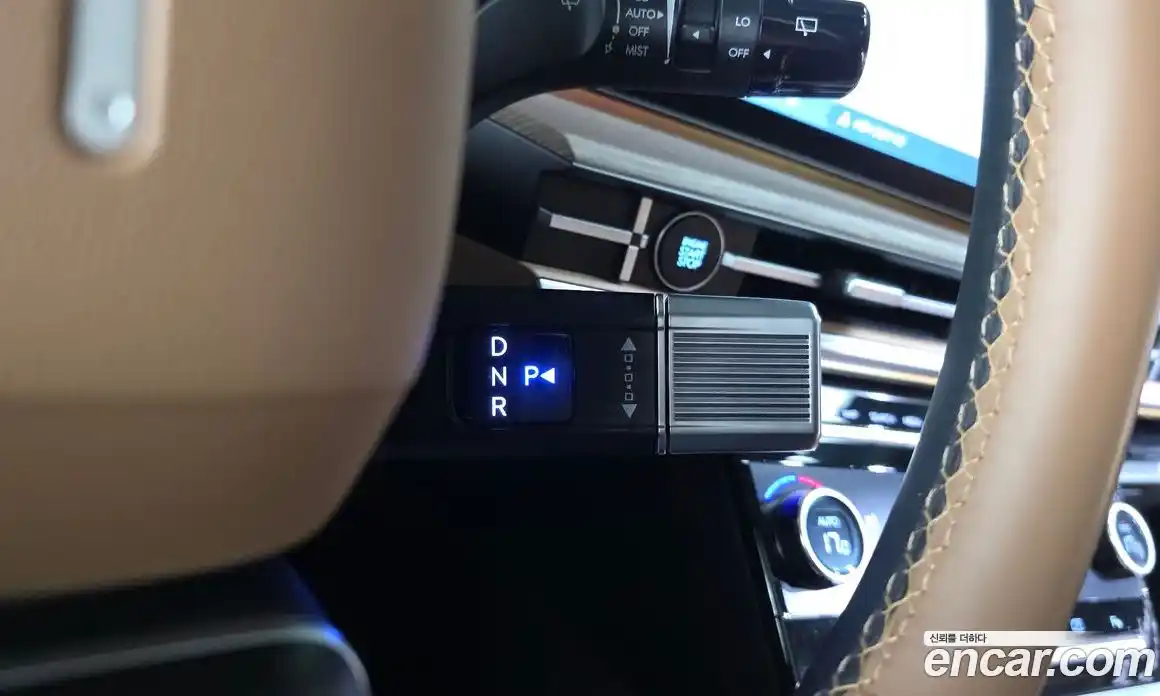 Hyundai Santa Fe 2024 2.5 автомат (гидро), фото 11
