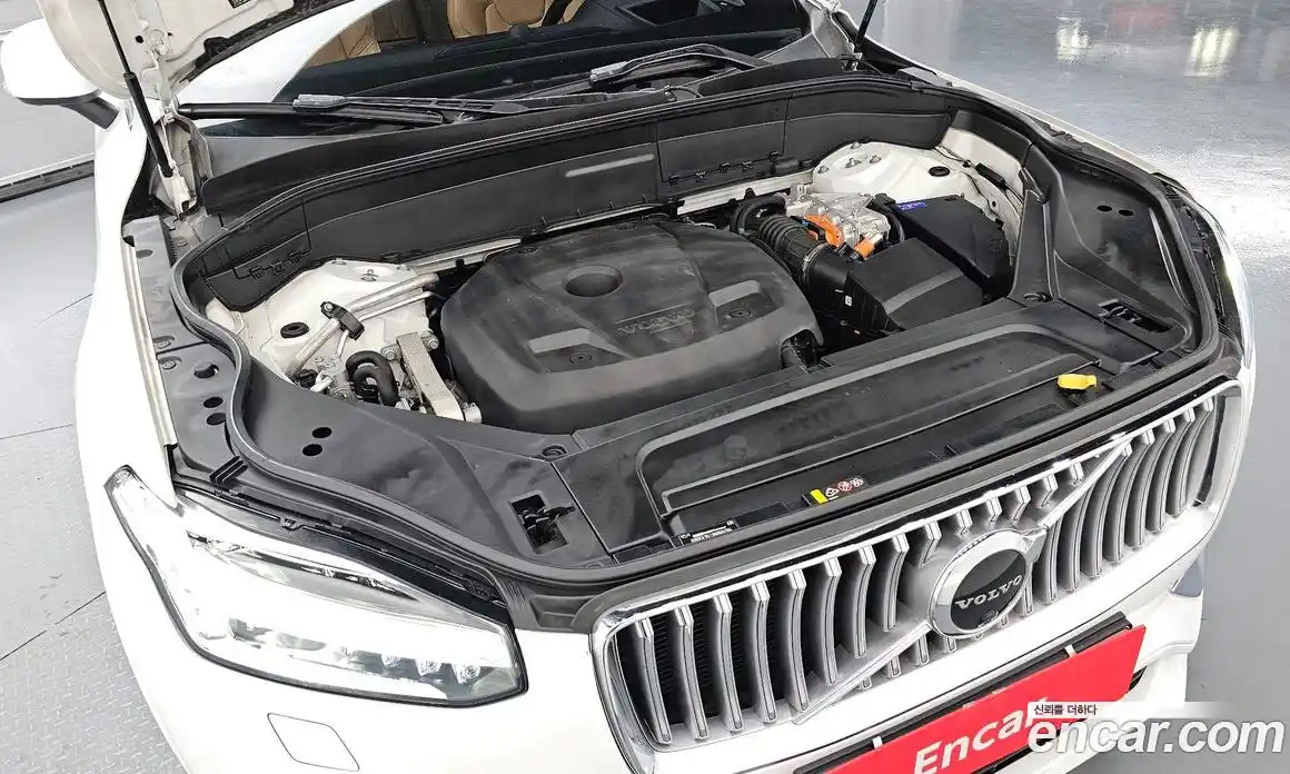 Volvo XC90 2021 2.0 автомат (гидро), фото 6