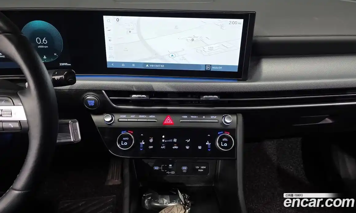 Hyundai Sonata 2024 2.0 автомат (гидро), фото 14
