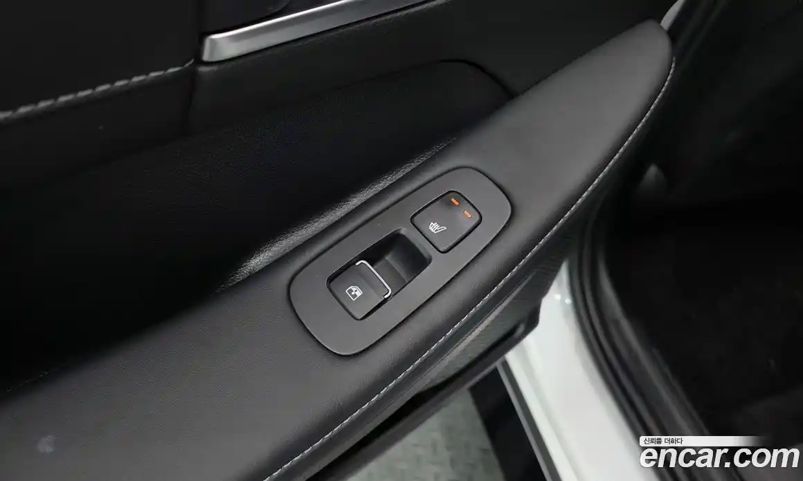 Hyundai Sonata 2024 2.0 автомат (гидро), фото 19