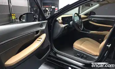 Hyundai Sonata 2024 1.6 автомат (гидро), миниатюра 10