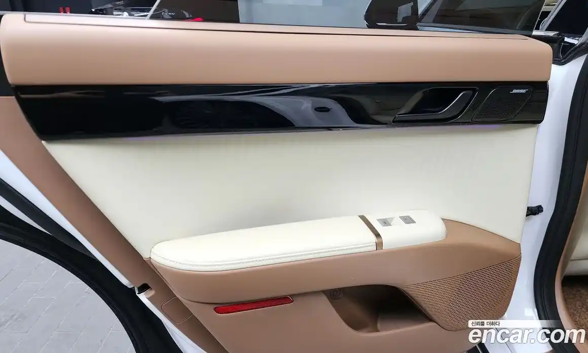 Hyundai Grandeur 2024 1.6 автомат (гидро), фото 15