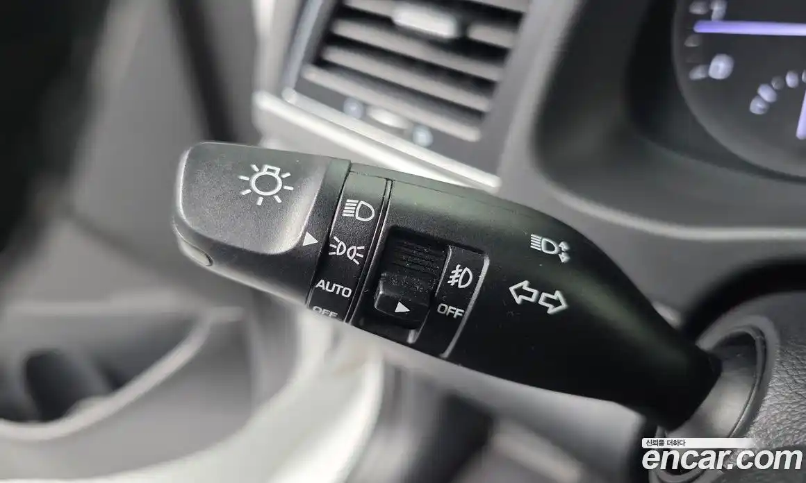 Hyundai Avante 2016 1.6 автомат (гидро), фото 28