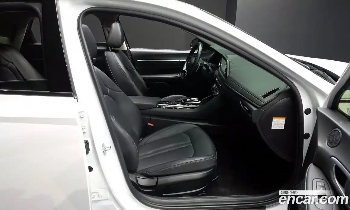 Hyundai Sonata 2021 2.0 автомат (гидро), фото 18
