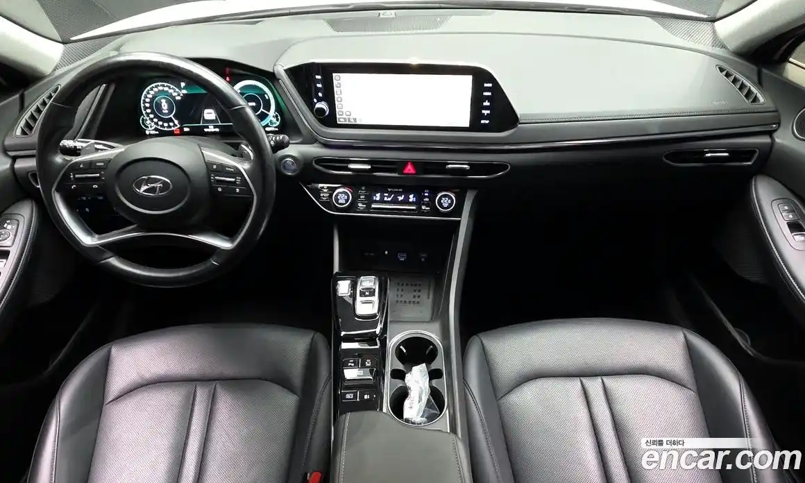 Hyundai Sonata 2021 2.0 автомат (гидро), фото 10