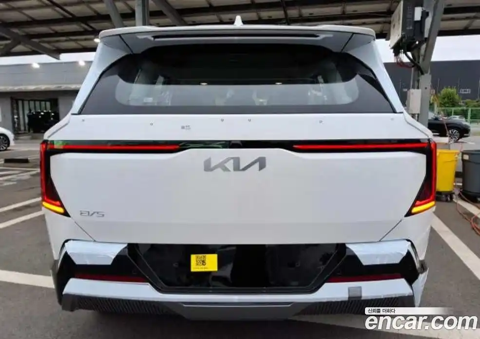 Kia EV5 2026 0.1 автомат (гидро), фото 3