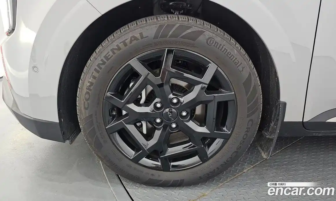 Kia Carnival 2025 2.2 автомат (гидро), фото 5