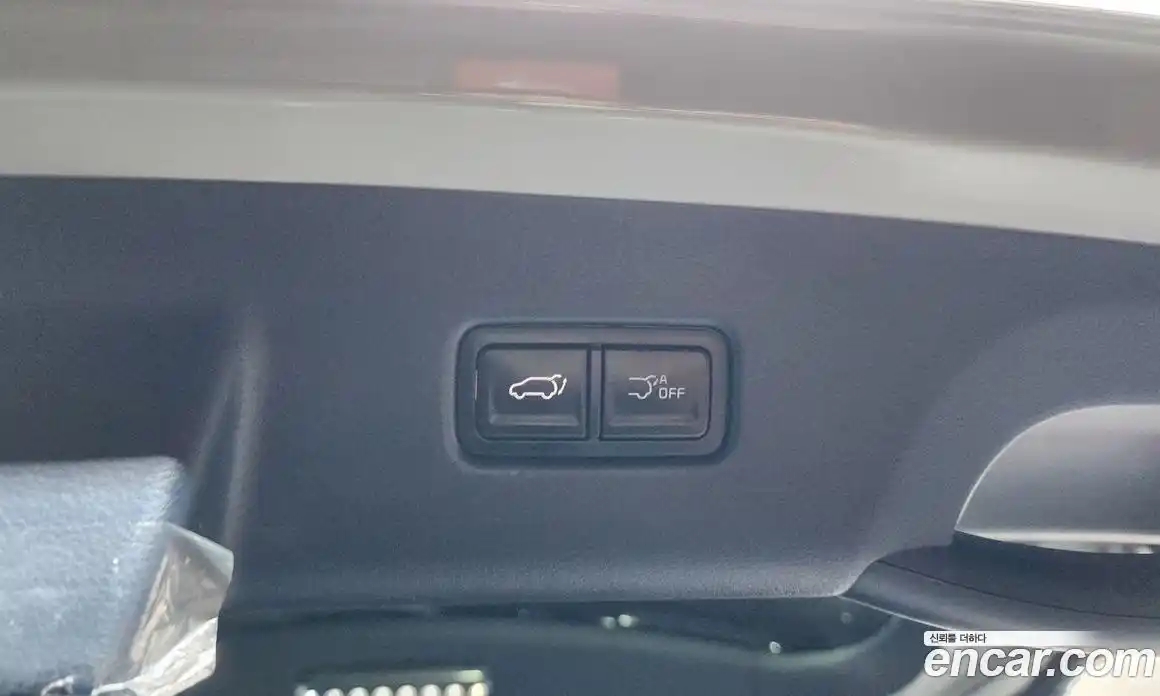 Kia Carnival 2025 1.6 автомат (гидро), фото 24