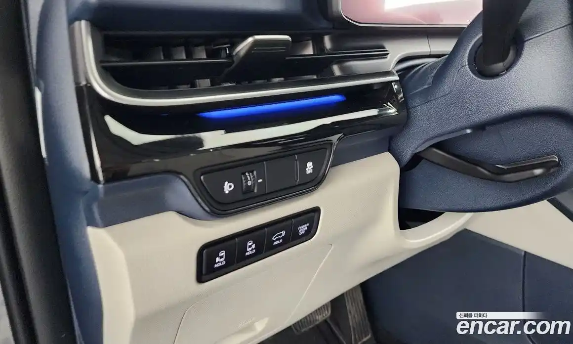 Kia Carnival 2025 1.6 автомат (гидро), фото 28