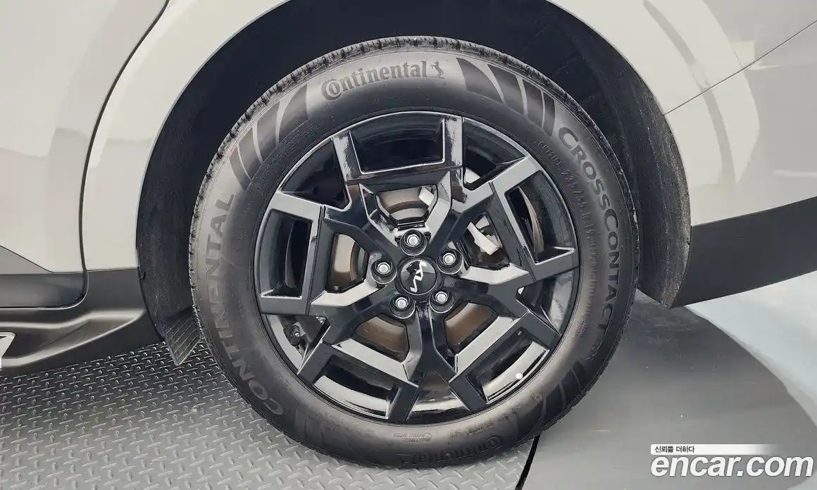 Kia Carnival 2025 1.6 автомат (гидро), фото 7