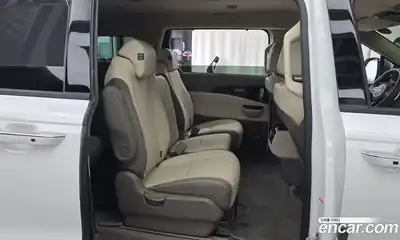 Kia Carnival 2023 2.2 автомат (гидро), миниатюра 11