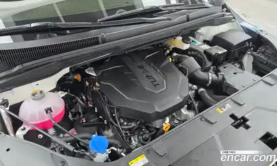 Kia Carnival 2023 2.2 автомат (гидро), миниатюра 6