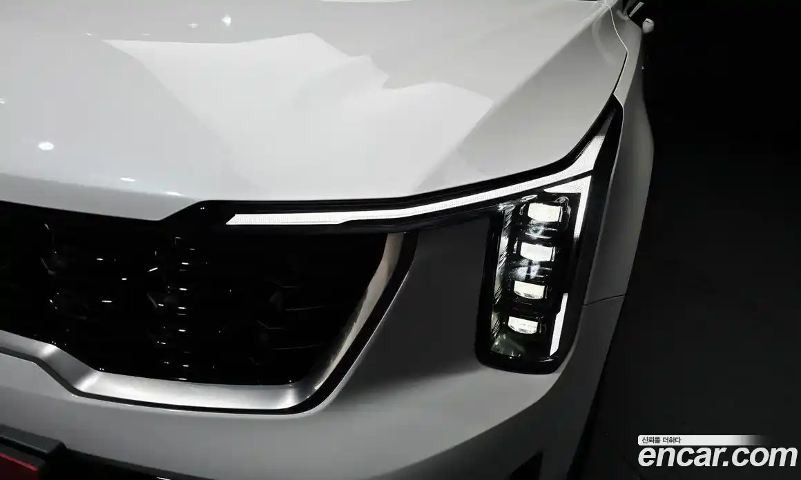 Kia Sorento 2024 1.6 автомат (гидро), фото 8