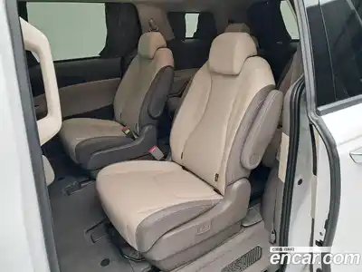 Kia Carnival 2024 2.2 автомат (гидро), миниатюра 12