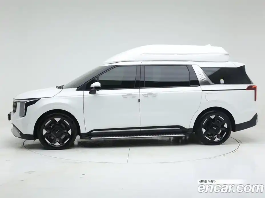 Kia Carnival 2024 2.2 автомат (гидро), фото 3